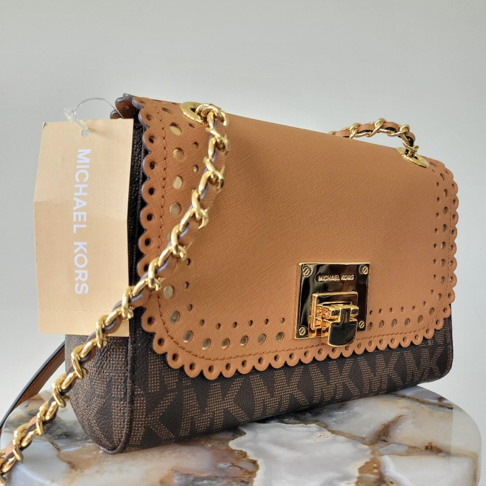 NWT Michael Kors Violet Vivian Shoulder Flap Women's Bag